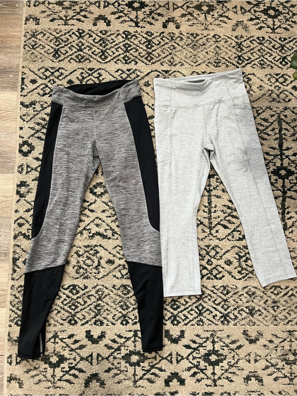 Size XS Activewear Leggings Bundle- Champion, Avia